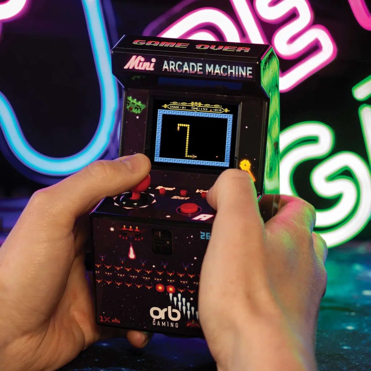 Mini macchina arcade, 240 giochi integrati, giochi arcade retrò a 8 bit, schermo a colori da 2,5", joystick a 8 direzioni, 2 pulsanti, controllo del volume, regalo perfetto - ThumbsUp!