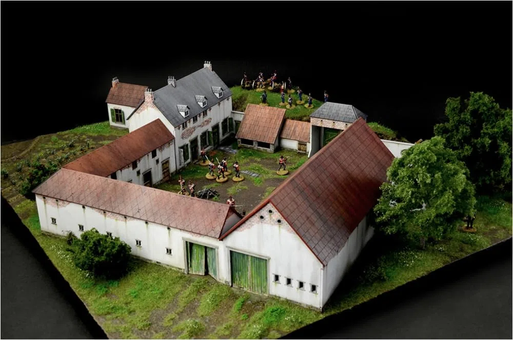 Italeri 6197 Waterloo 1815 - La Haye Sainte, scala 1:72, plastic model kit, modello in plastica da montare, modellismo, battle set, diorama, Multicolore