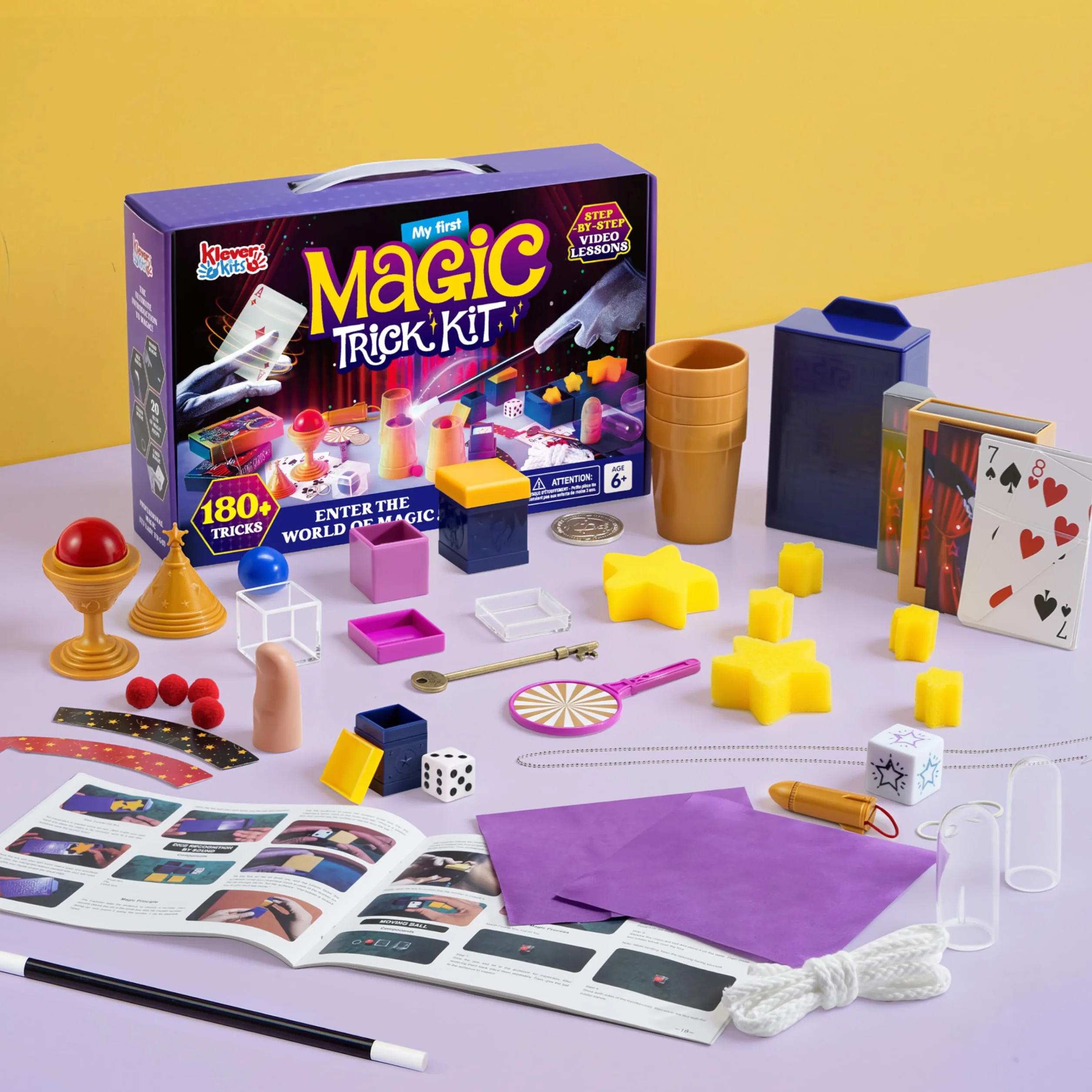 Klever Kits 180+ Gioco di magia - My First Magic Trick Kit- Incredibile Giocattolo da Mago con lezioni Video Passo-Passo, per Bambini Oltre 6 Anni e Carte di Illusione Facili
