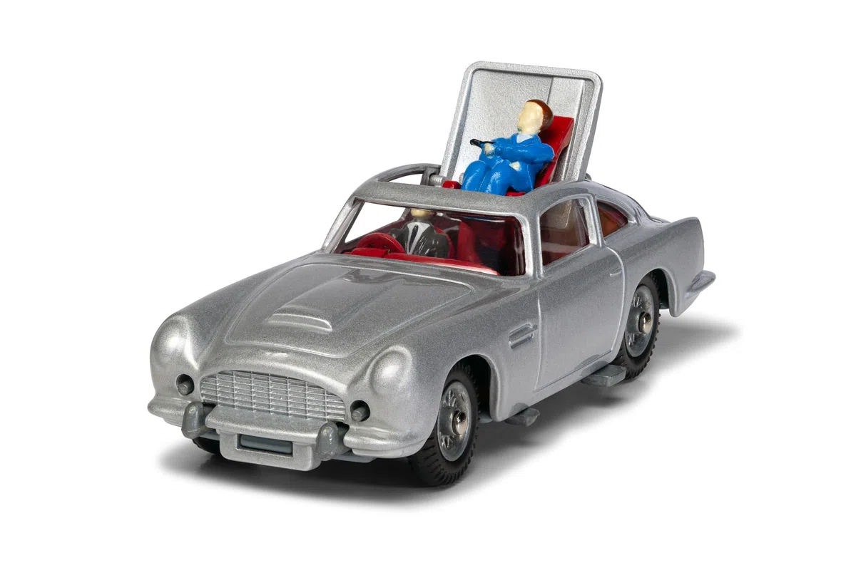 Corgi Rt26101S James Bond Aston Martin Db5, Modello in Scala Argento Pressofuso