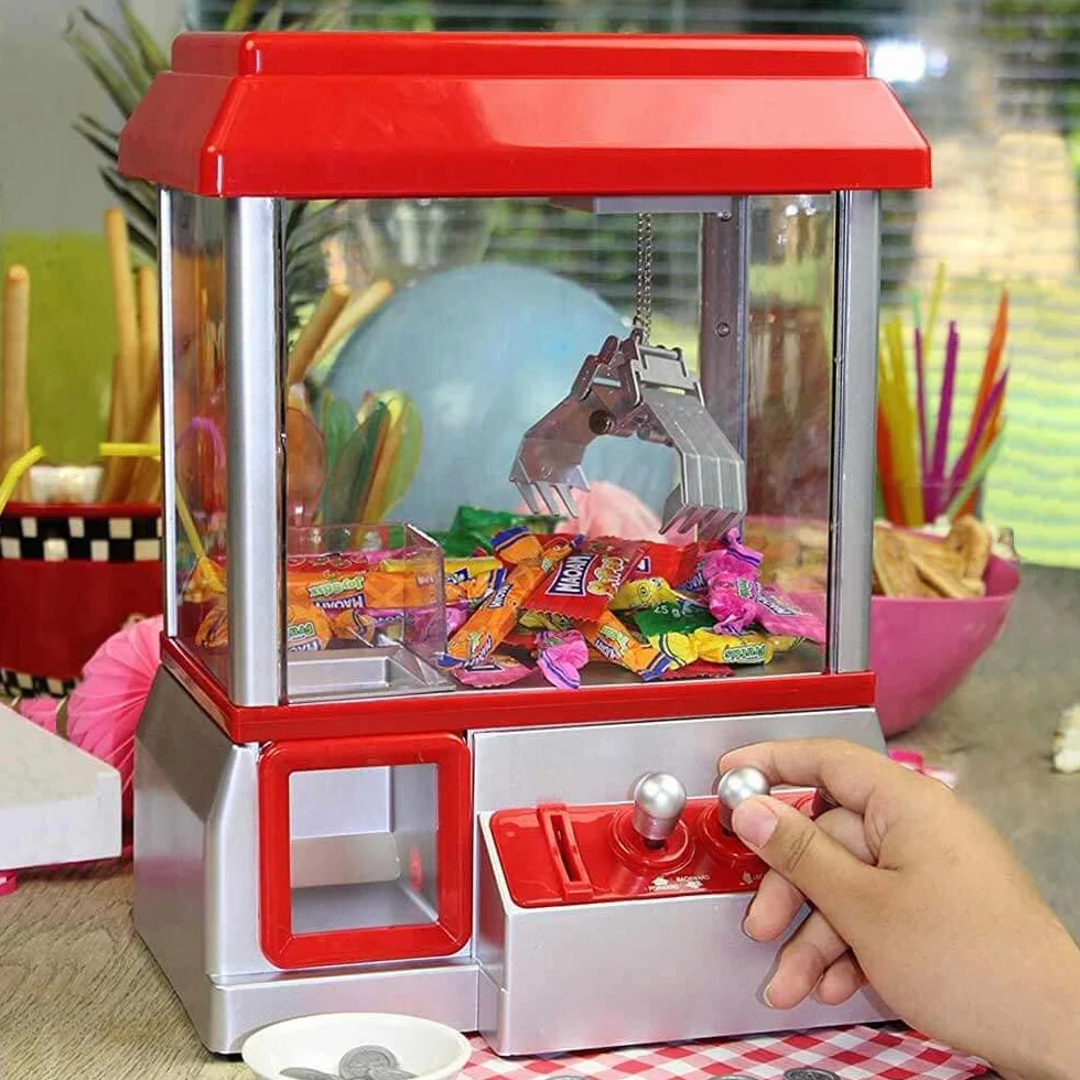 Mikamax - Candy Grabber - Gioco arcade - Macchina dei dolci per la casa - macchina artiglio - Mini Fair Game Machine - Rosso - Macchina per caramelle con braccio di presa