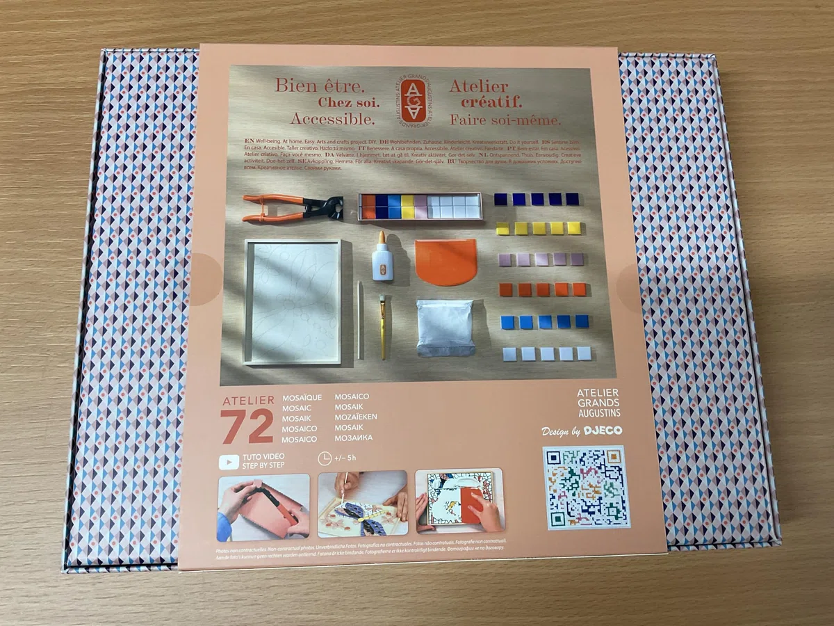 DJECO Atelier 72 Kit mosaico per adulti, kit creativo fai da te con piastrine in ceramica, strumenti e video tutorial, serie AGA, artigianato meditativo