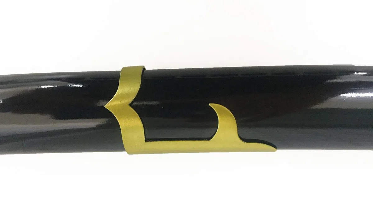 Katana Ornamentale Non AFFILATA Zoro SANDAI YUBASHIRI Nera One Piece da Collezione (ZS9461A)