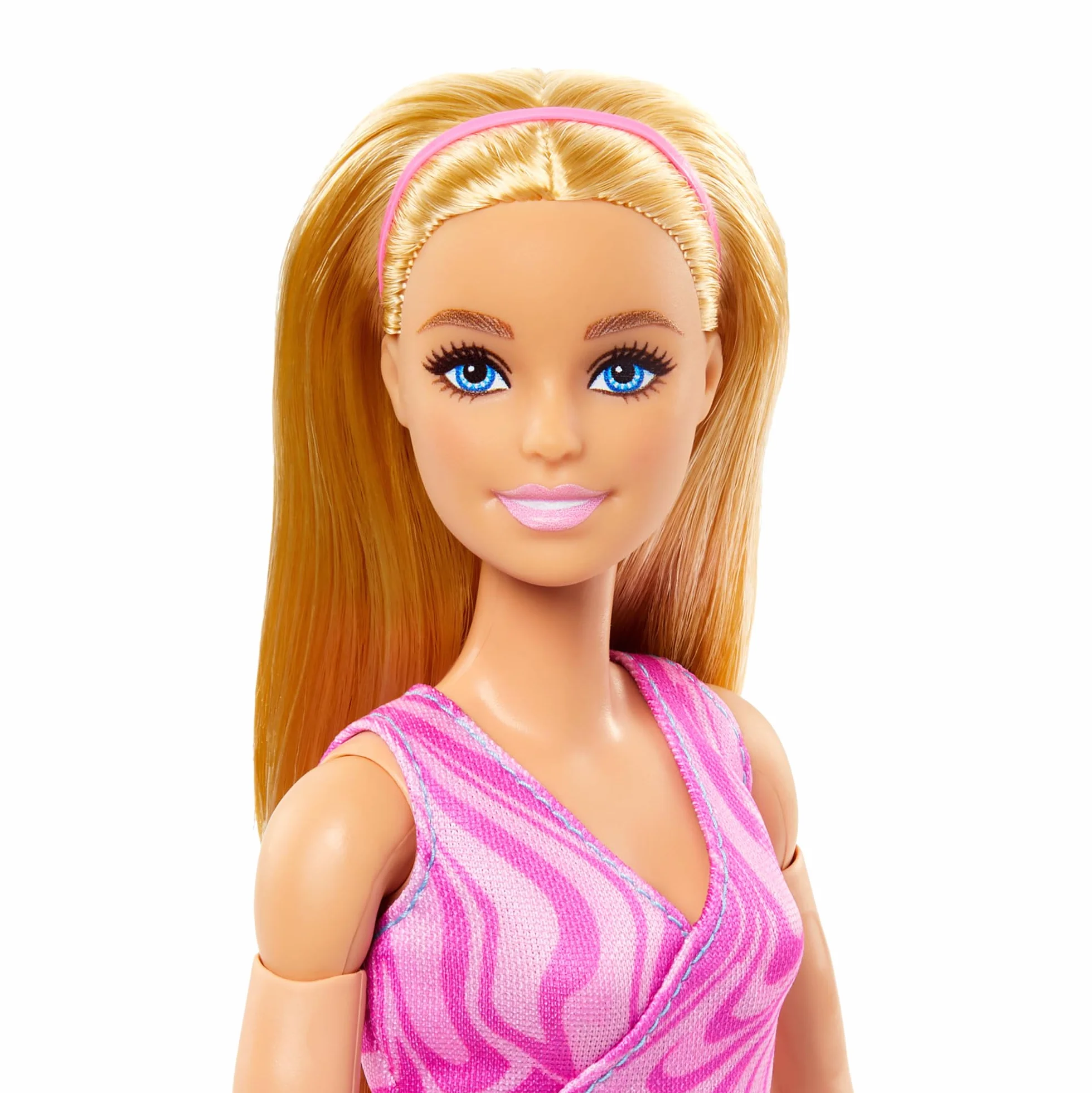 Barbie - Bambola Made to Move, snodata e con articolazioni mobili, capelli biondi con top sportivo rosa e pantaloni blu da yoga, giocattolo per bambini, 3+ anni, HRH27