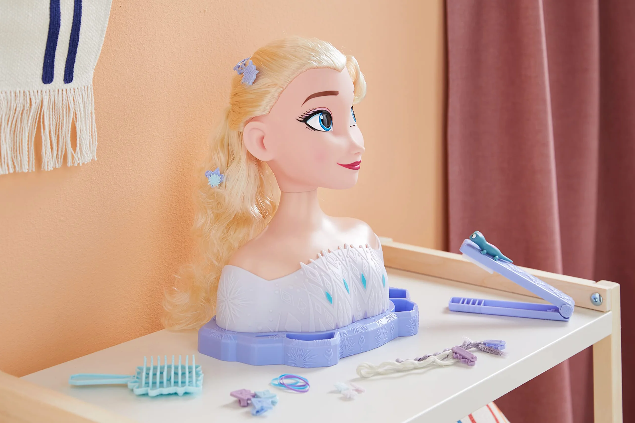 Grandi Giochi - JP Disney Styling FRND6000 Frozen 2 Deluxe Elsa Styling Head
