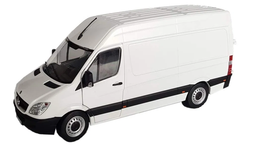 MAR1905-01 - Mercedes Sprinter Bianco 1/32