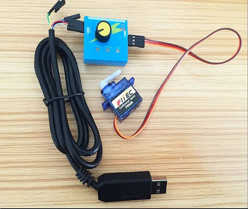 Feetech FS90R - Micro servomotore a rotazione continua a 360 gradi + ruota RC per Arduino Micro:bit (confezione da 4)