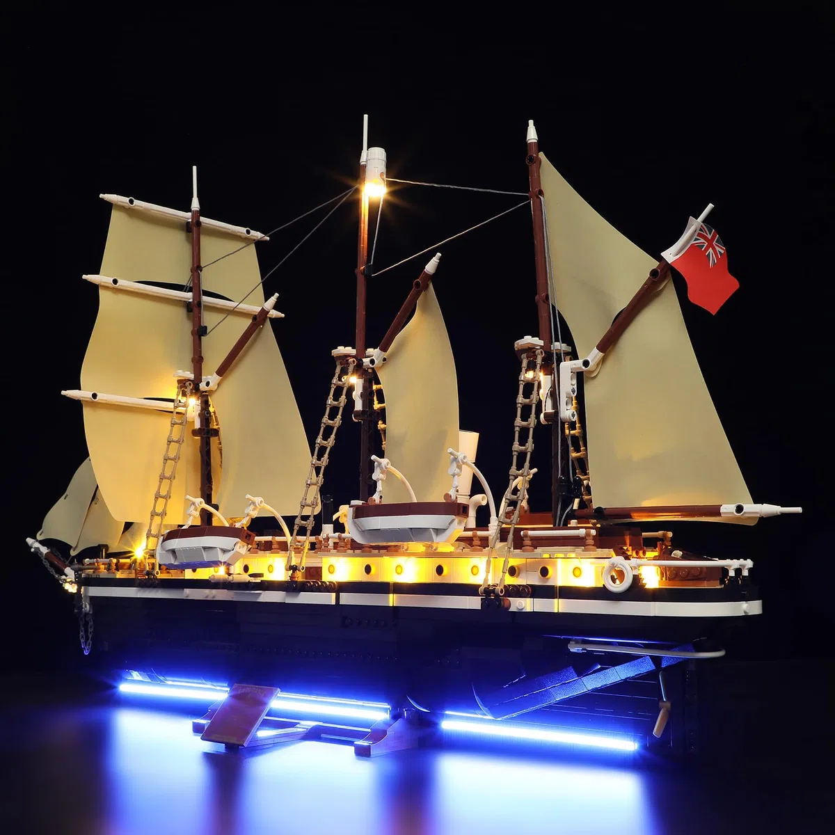 BRIKSMAX Kit Luci 2.0 per La Nave Endurance - Innovativo Kit Illuminazione LED Compatibile con Icone Lego 10335