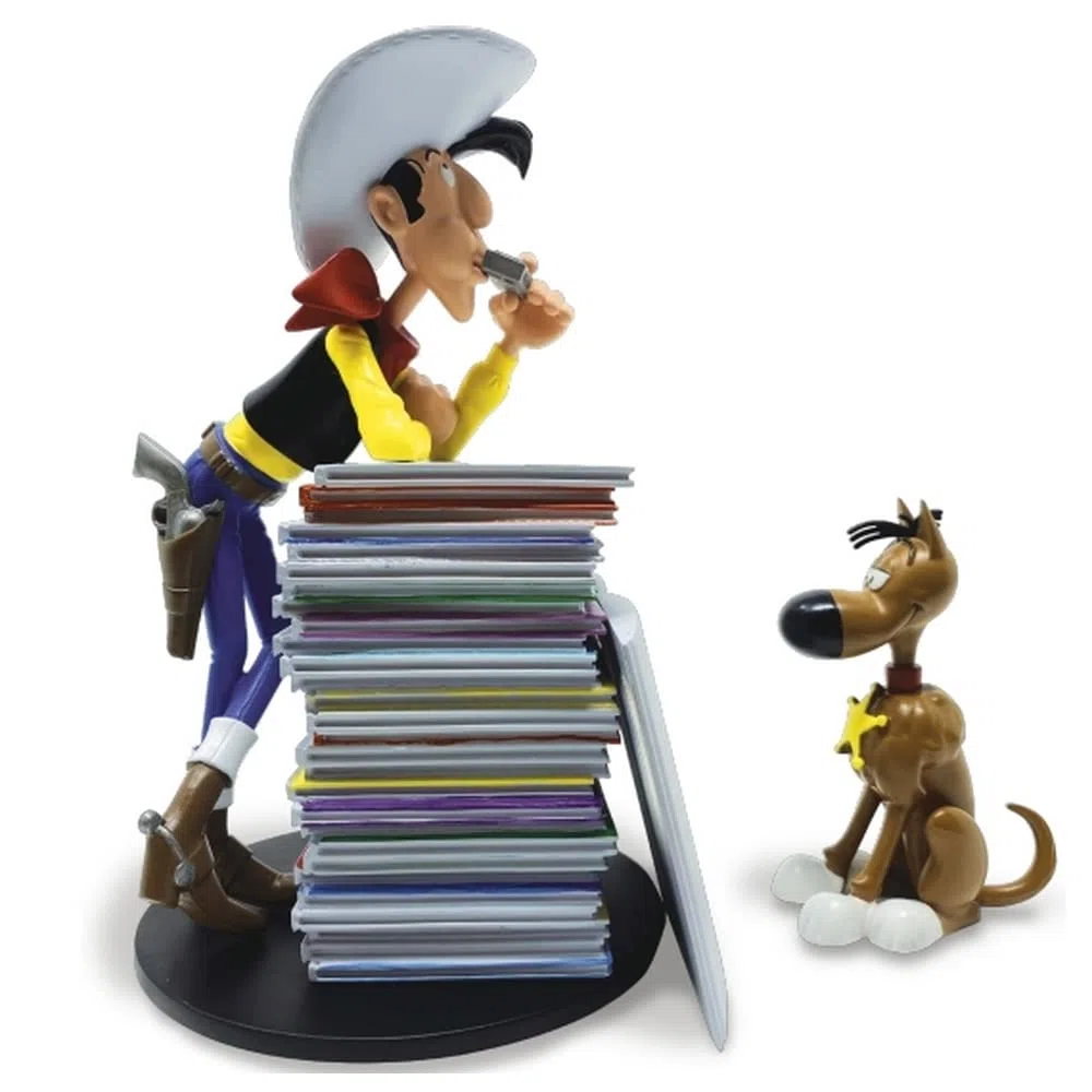 Plastoy Lucky Luke Figurina Lucky Luke e Rantanplan pila di Album - Resina - 10 cm