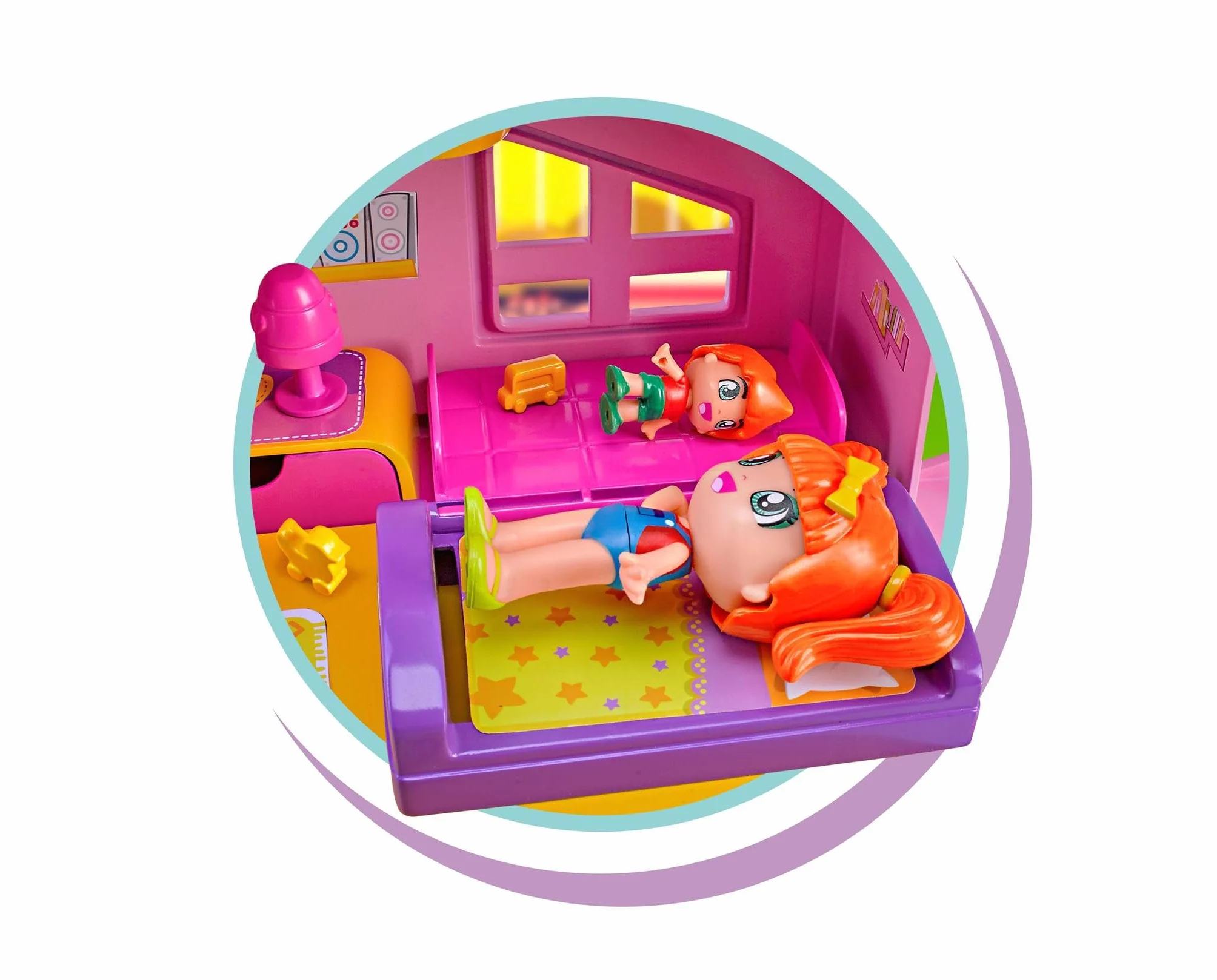 Pinypon - Valigetta Casa Rosa, Pieghevole, Con Tante Stanze Diverse e Accessori, Per Bambine e Bambini dai 4 Anni, Famosa (700017012)