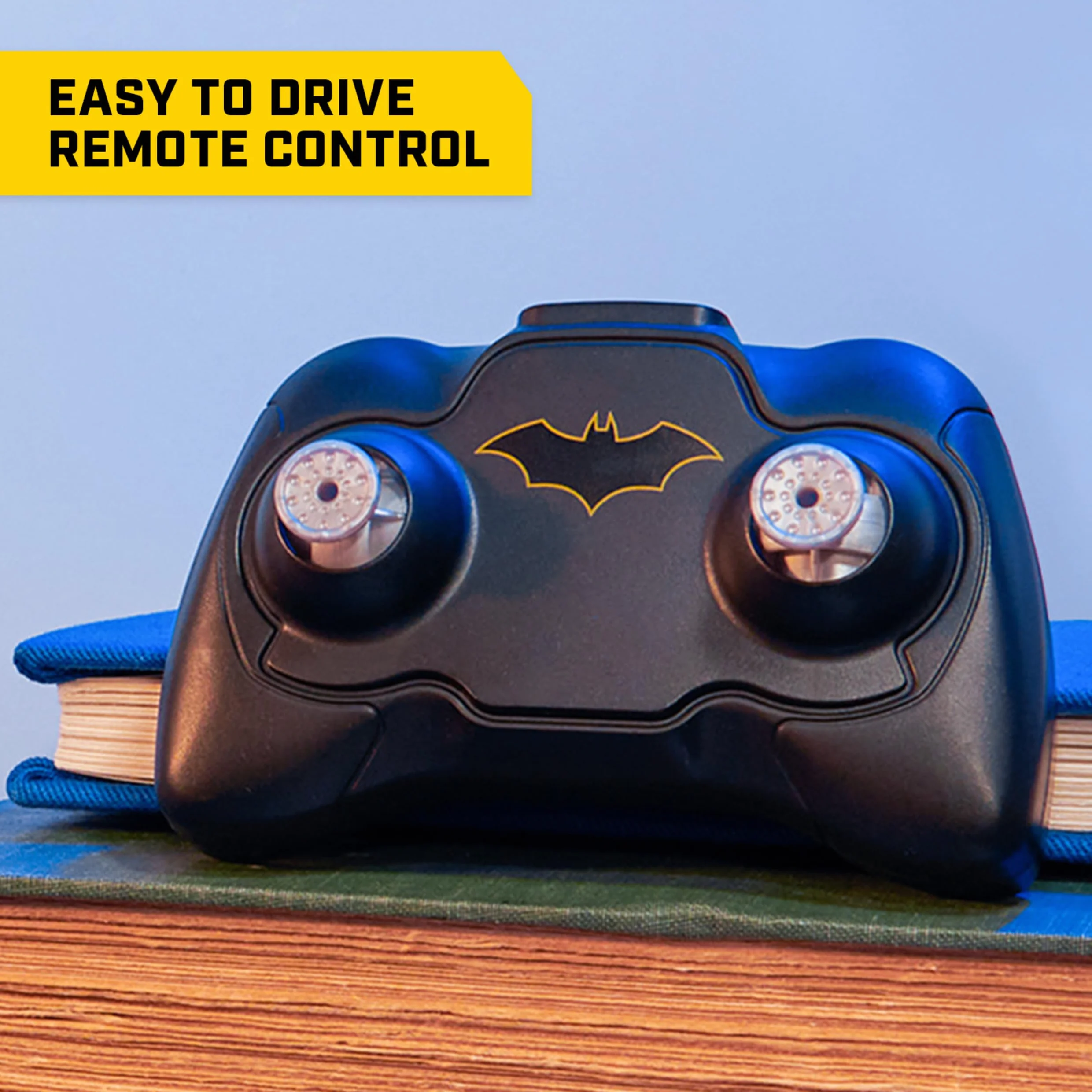 DC Comics, Batmobile, auto telecomandata Batmobile, facile da guidare, compatibile con personaggi di Batman, giocattoli per bambini per ragazzi e ragazze dai 4 anni in su