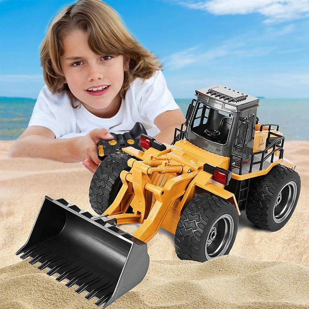 BAKAJI Bulldozer Ruspa Radiocomandata con Luci e Suoni Realistici, Giocattolo per Bambini in Scala 1:18 con Braccio Funzionante, Gioco di Simulazione Fedele Riproduzione, 44.6 x 22.4 x 18 cm