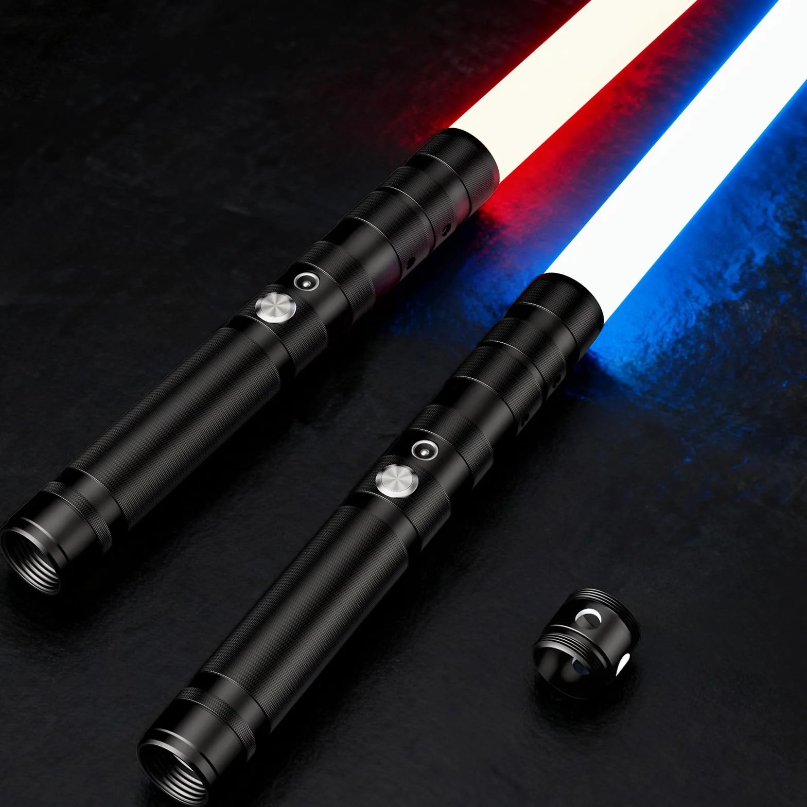 Spada Laser, 2 in 1 Spada Laser per Bambini, Ricarica USB RGB 16 Colori Lightsaber Suoni Simulati di Combattimenti, Regali per Bambini, Feste di Halloween, Cosplay (2 pz.)