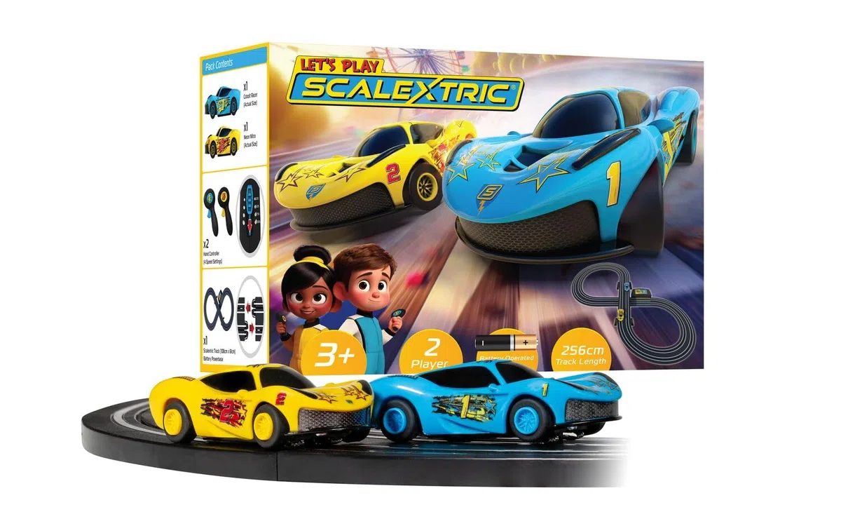 Scalextric Micro Il Mio Primo Let's Play! G1188M, Pista da Corsa per Bambini dai 3 Anni in su, Set da Corsa a Batteria, Kit di macchinine, Include 1 Pista da Corsa, 2 macchinine, 2 Controller