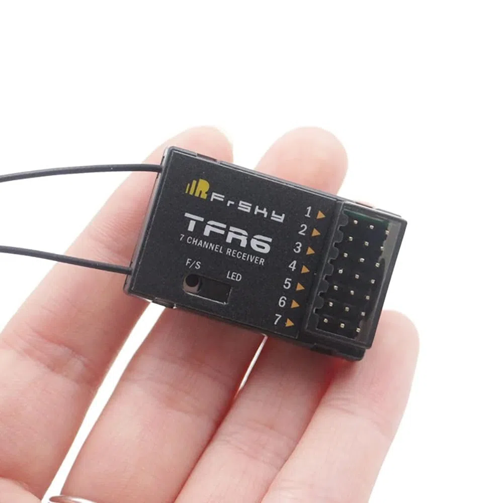 SPARKHOBBY FrSky TFR6A TFR6-A 2,4GHz 7 Ricevitore Channale FASST Compatibile Futaba T14SG T8FG Modulo per Telecomando FPV Droni (TFR6)