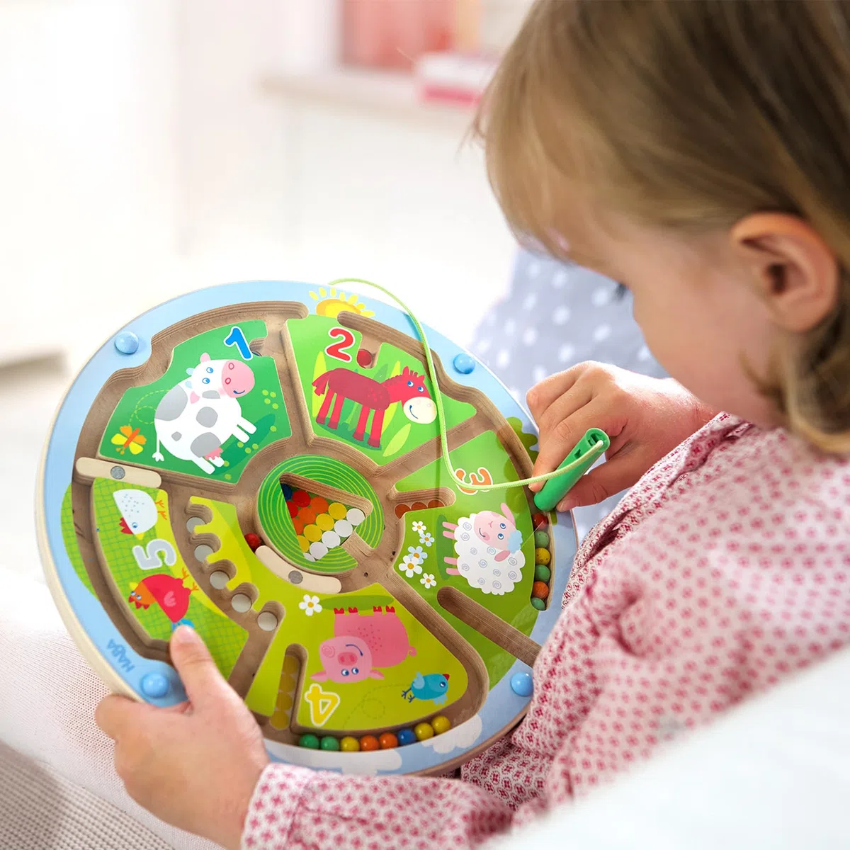 HABA 301473 – Gioco Magnetico con i Numeri | Giocattolo splendidamente Illustrato per Neonati e Bambini Piccoli a Partire dai 2 Anni | Gioco educativo in Legno