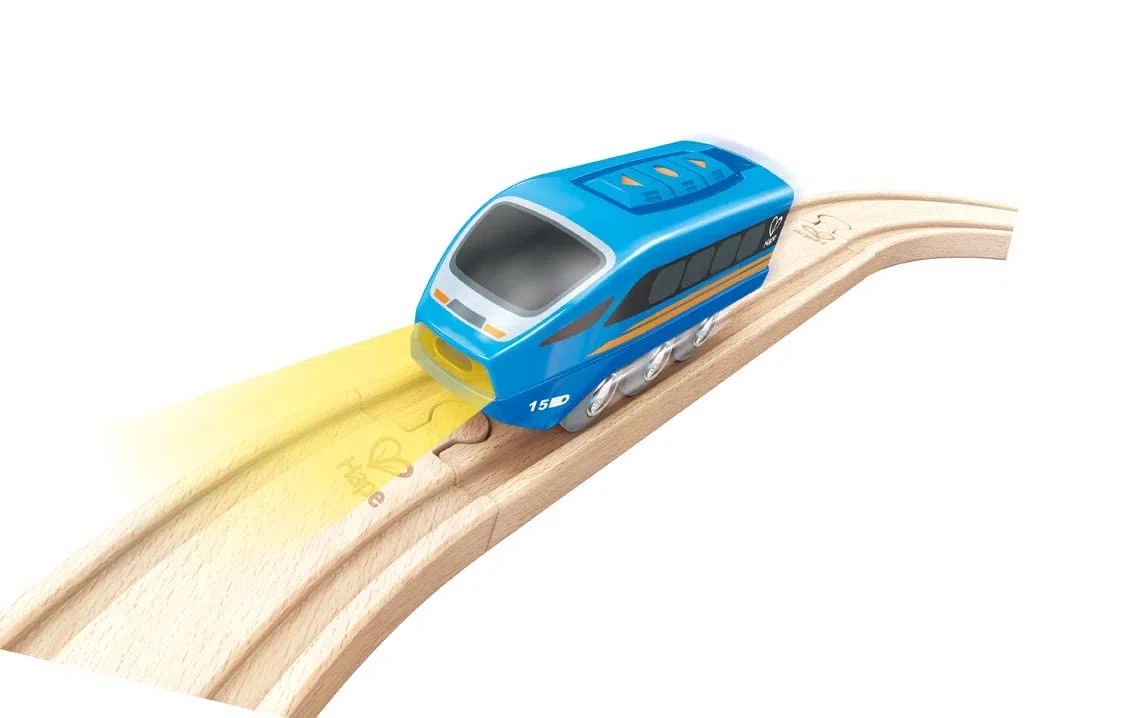 Hape Treno con controllo remoto - Trenino giocattolo con APP gratuita per smart-control e ricarica USB adatto a bambini dai 3 anni